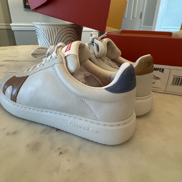 Camper Twins Unisex Sneaker - Picture 7 of 8